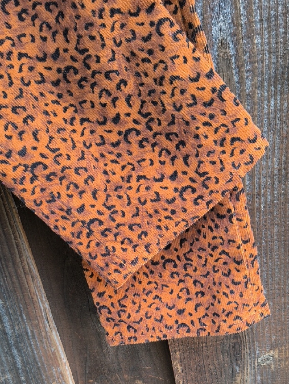 LEVI'S Leopard Print Wedgie Straight Corduroy Pants High Rise Size 31 - Picture 8 of 15